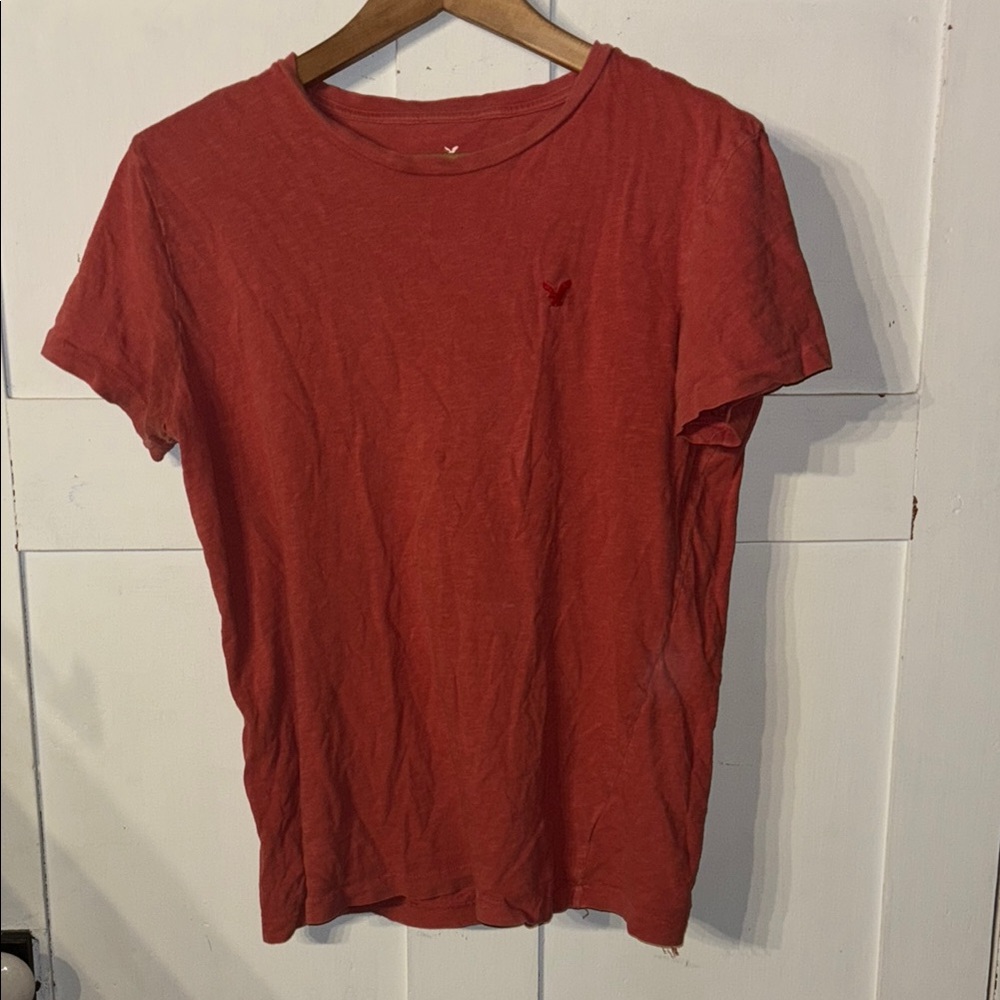American Eagle Grunge Red T Shirt Casual Loose Fit Tee Size Small
